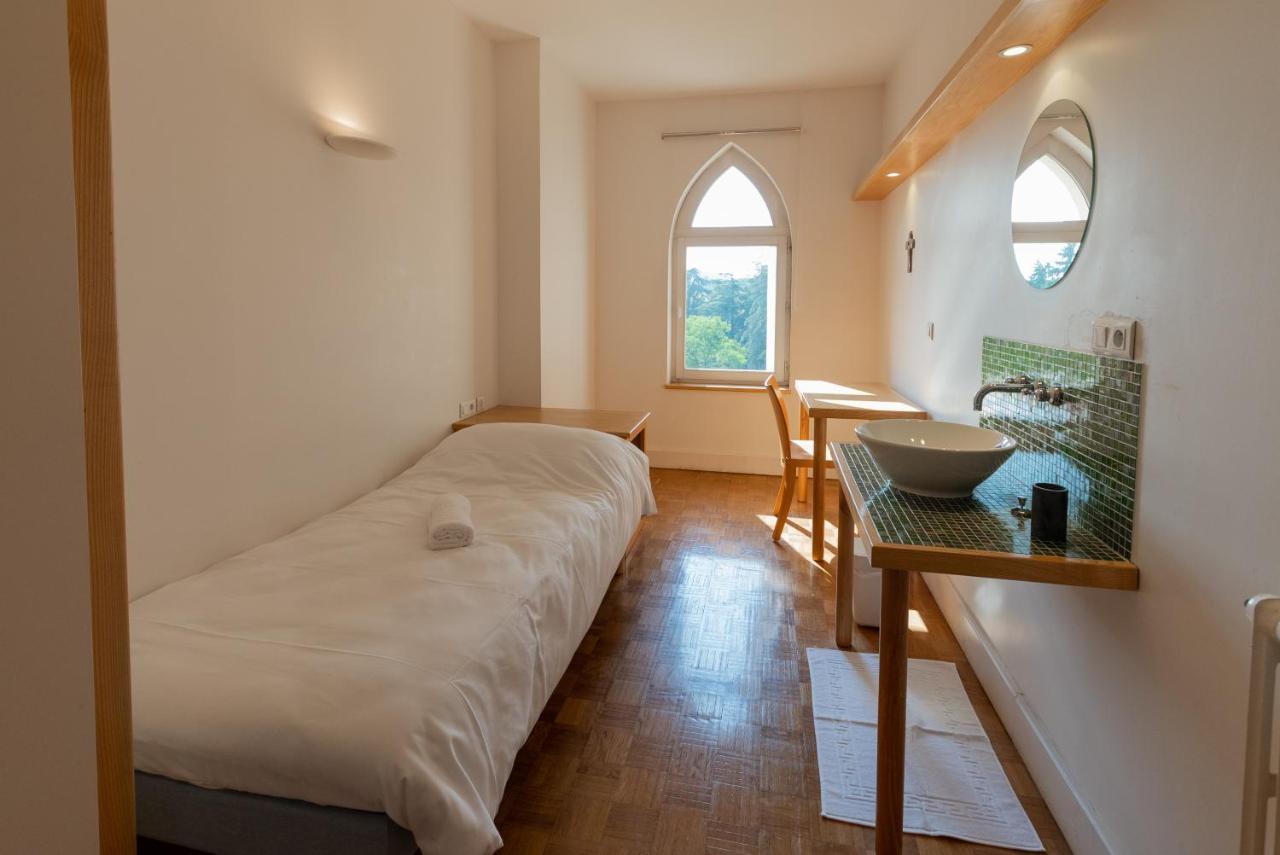 Hotellerie De L'Abbaye Bellegarde-Sainte-Marie Esterno foto