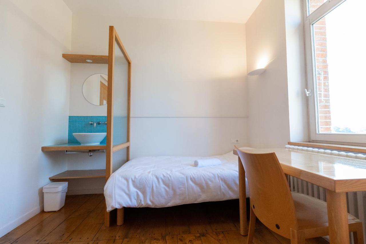 Hotellerie De L'Abbaye Bellegarde-Sainte-Marie Esterno foto
