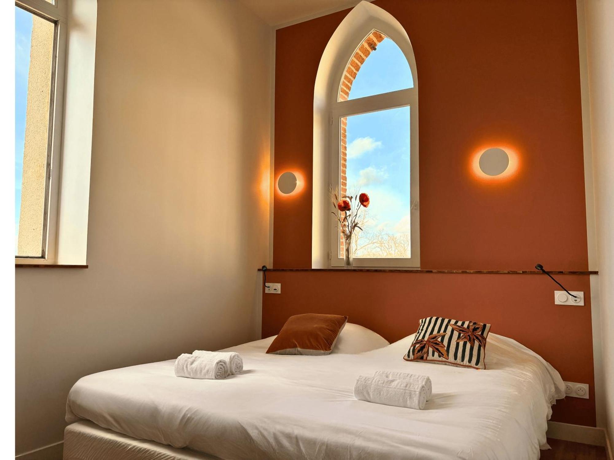 Hotellerie De L'Abbaye Bellegarde-Sainte-Marie Esterno foto